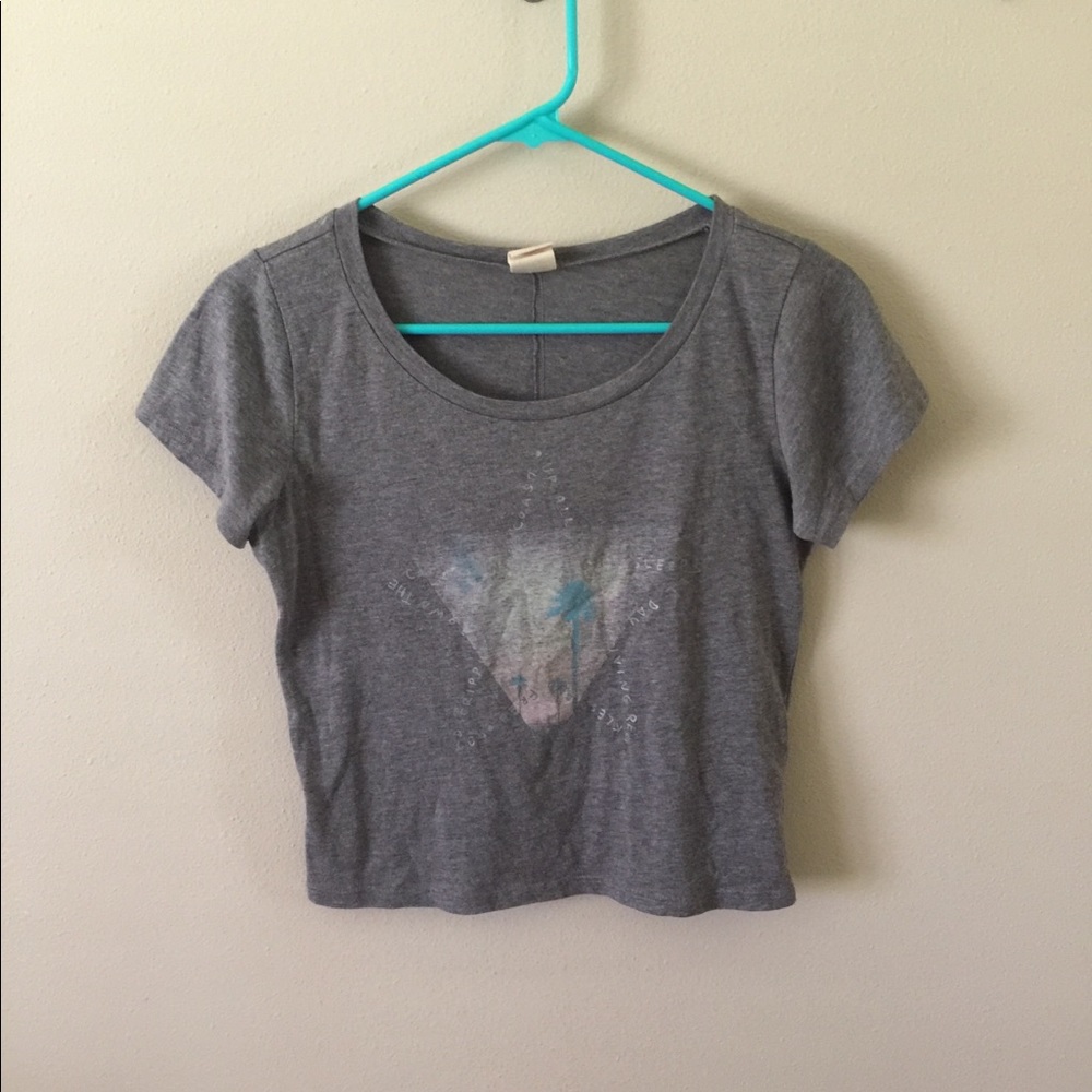 grey cropped t-shirt with design on front